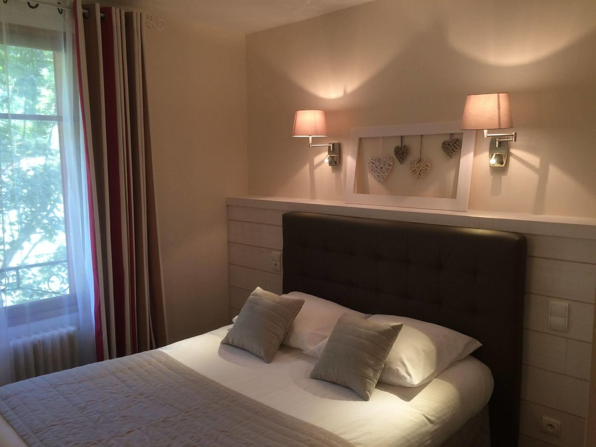 Hotel & Restaurant O Pervenches Chambéry